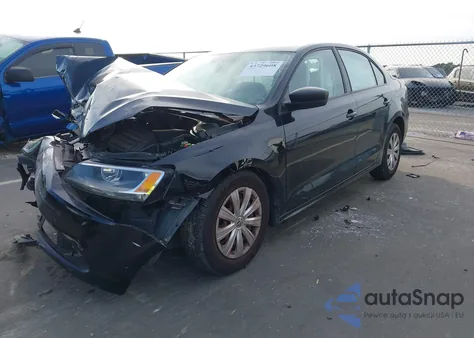 2014 Volkswagen Jetta 2.0L S z USA, uszkodzony, nr VIN 3VW2K7AJ1EM384858